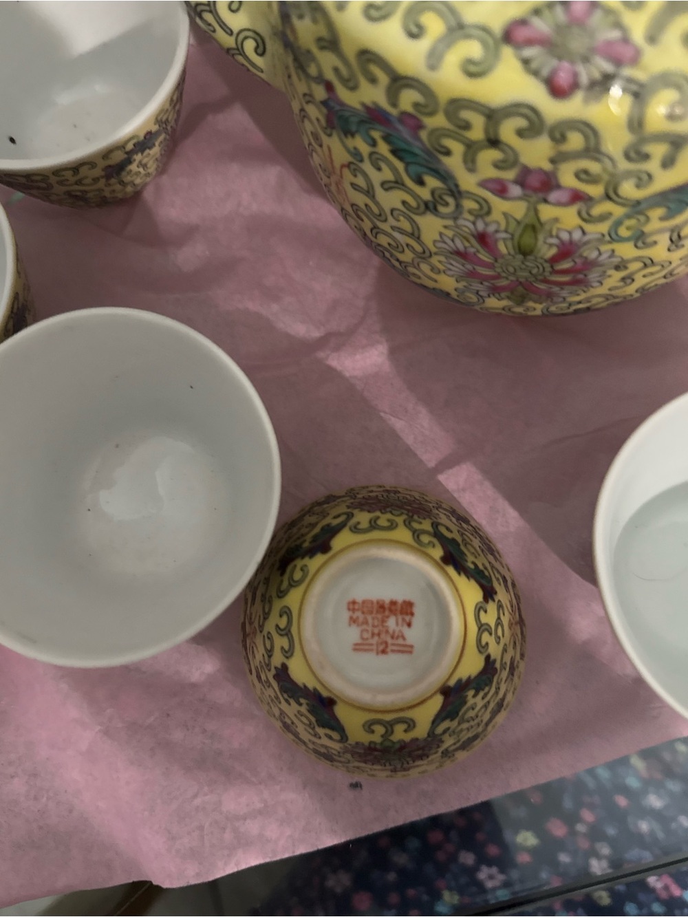 Tea Set - Picture 5 of 6